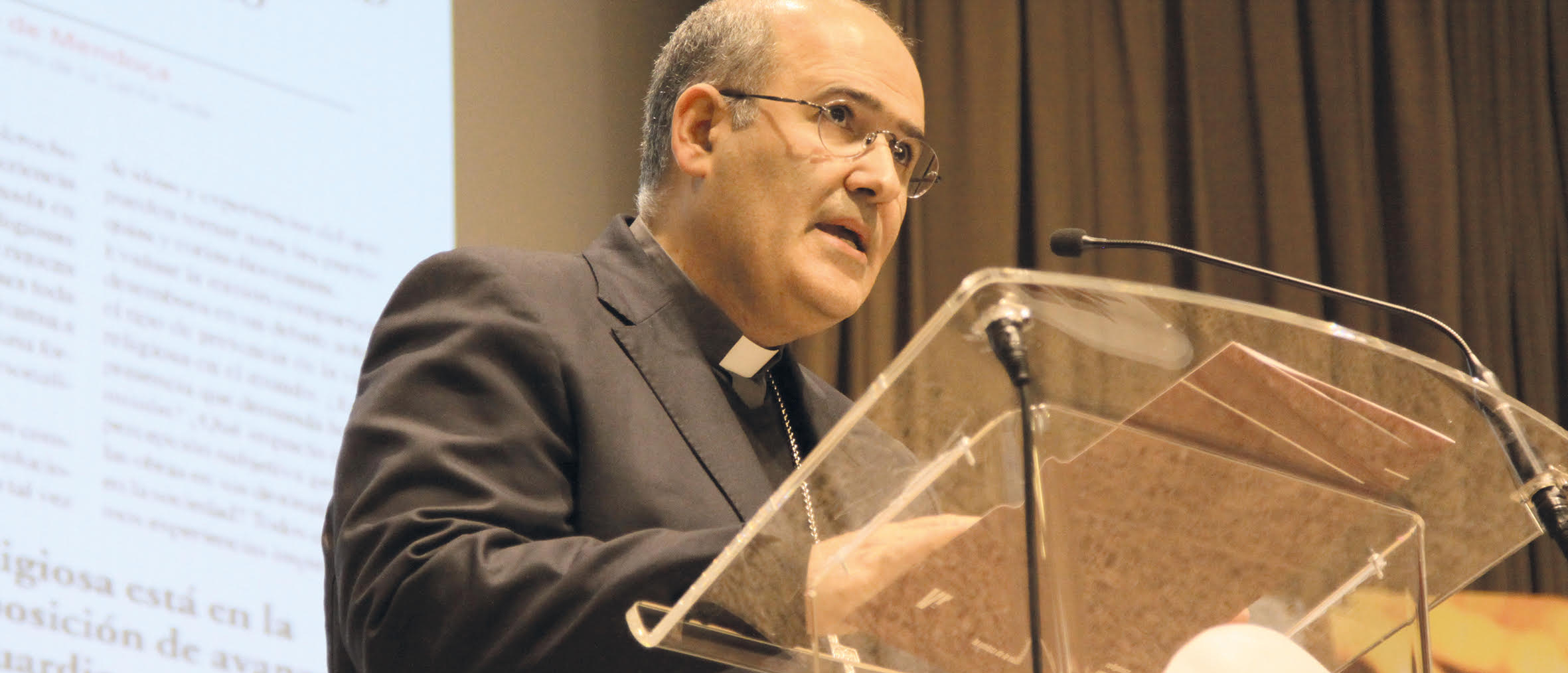 MONS. JOSÉ TOLENTINO DE MENDONÇA, COMENTARISTA DE «PALABRA Y VIDA 2020»